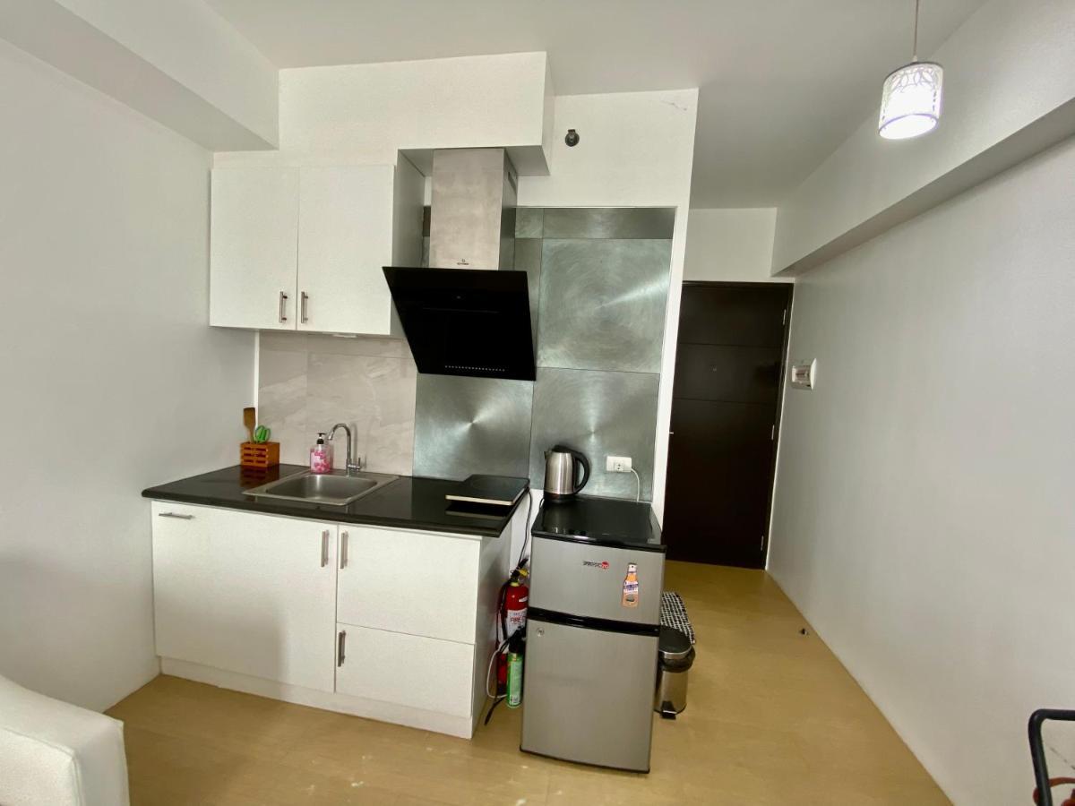Compact Studio Unit @ Centrio Tower Cagayan de Oro Esterno foto